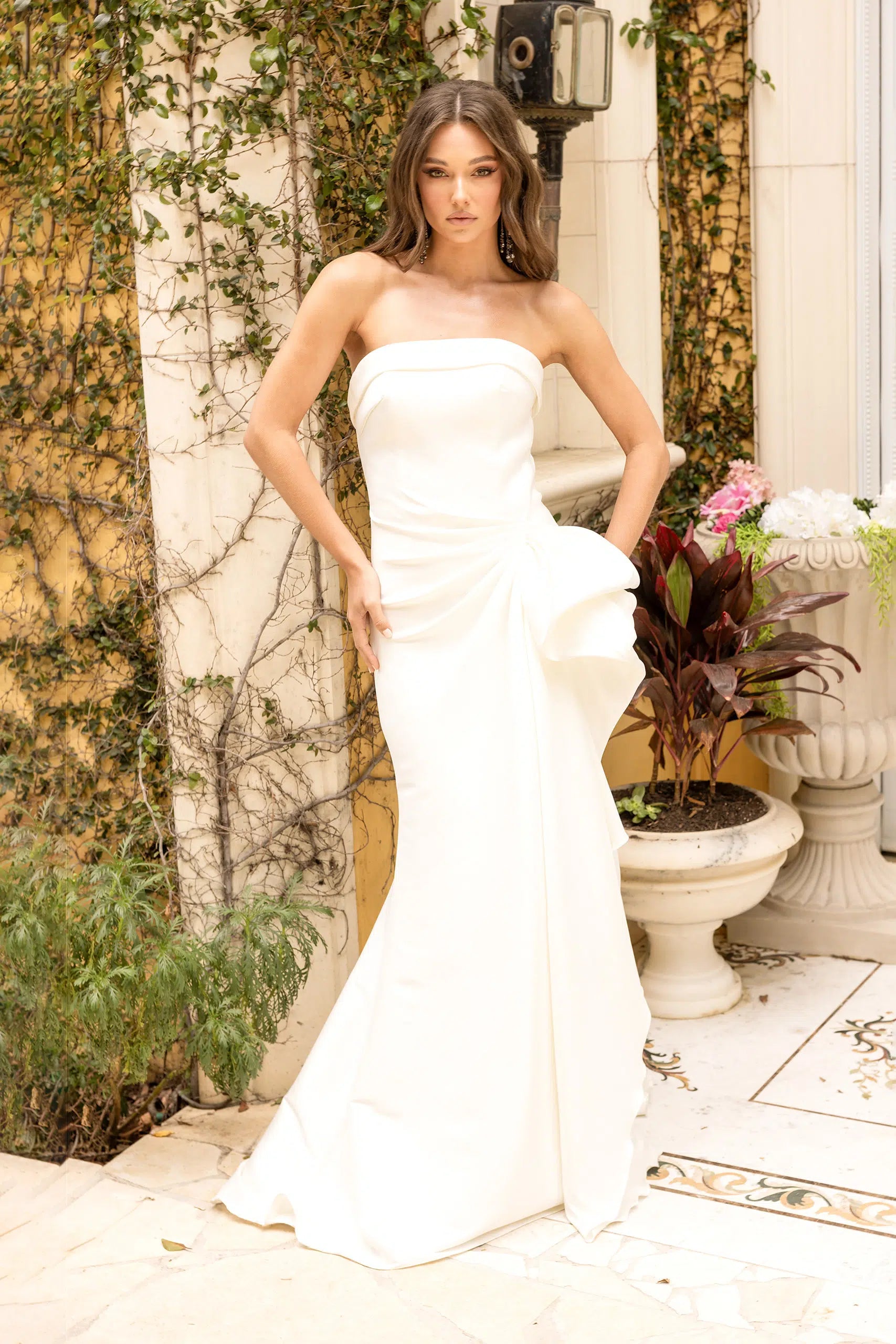 Off-Shoulder Neckline Draped Bow Gown – 2111P4019